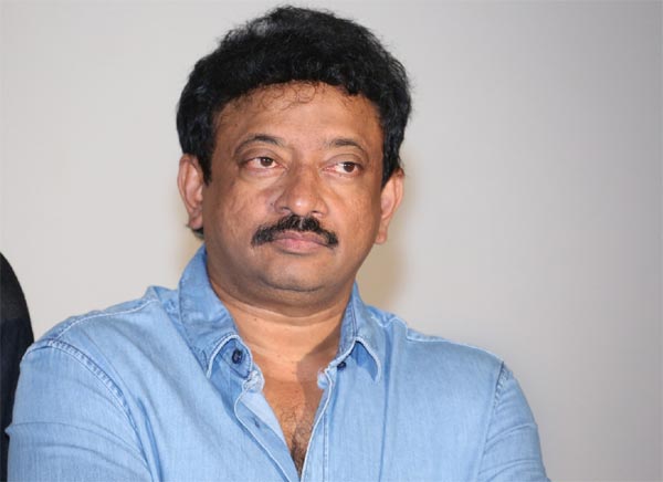 ram gopal varma,mega family,chiranjeevi,brucelee movie  మెగాఫ్యామిలీపై వర్మ కోపానికి కారణం ఏమిటి? 